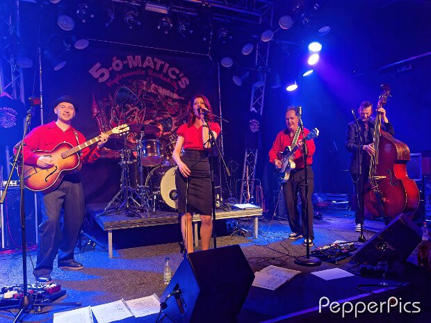 5-ó-MATIC'S 10 jaar Foto's van het jubileum concert van de 5-ó-MATIC'S © Pepperpics / Bram Bonnewel